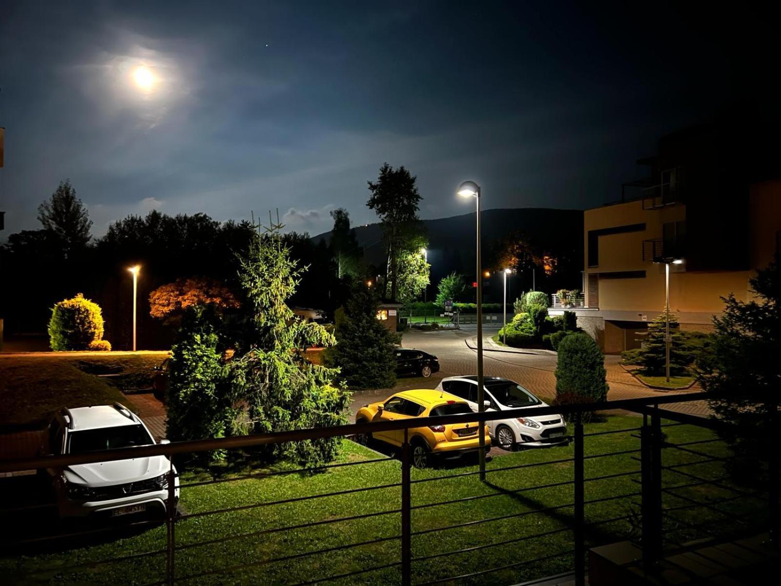 Apartament Z Widokiem Na Czantorie W Zeta Park อุสทรอน ภายนอก รูปภาพ