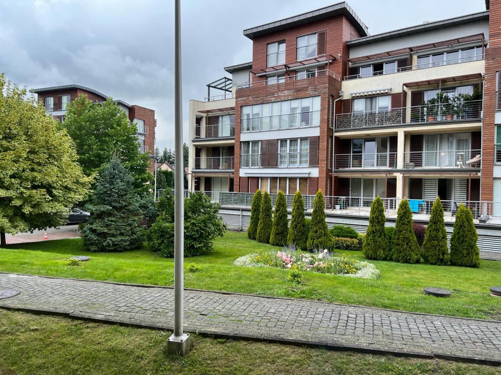 Apartament Z Widokiem Na Czantorie W Zeta Park อุสทรอน ภายนอก รูปภาพ
